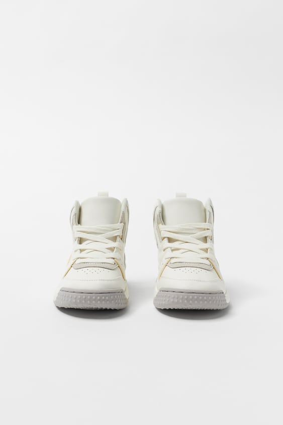 MULTI-SHAPE HIGH-TOPS