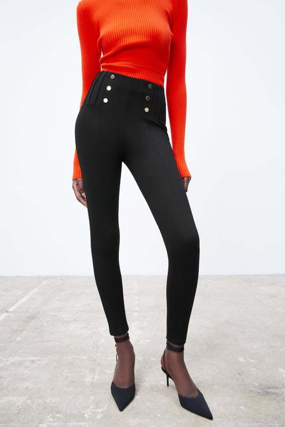 LEGGINGS WITH GOLD BUTTONS