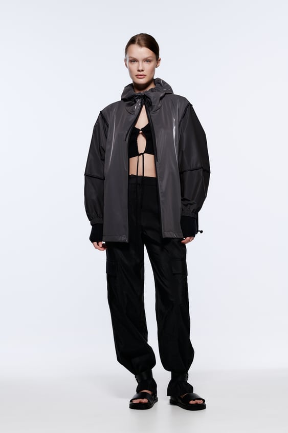 RUBBERIZED RAINCOAT