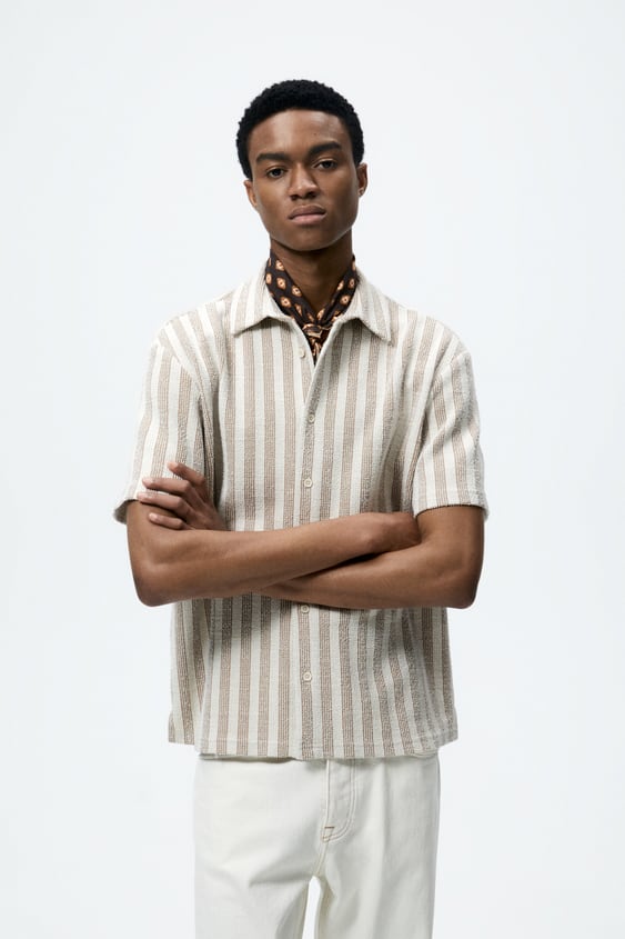 TEXTURED STRIPED SHIRT
