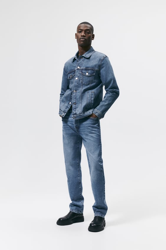 STRAIGHT FIT JEANS
