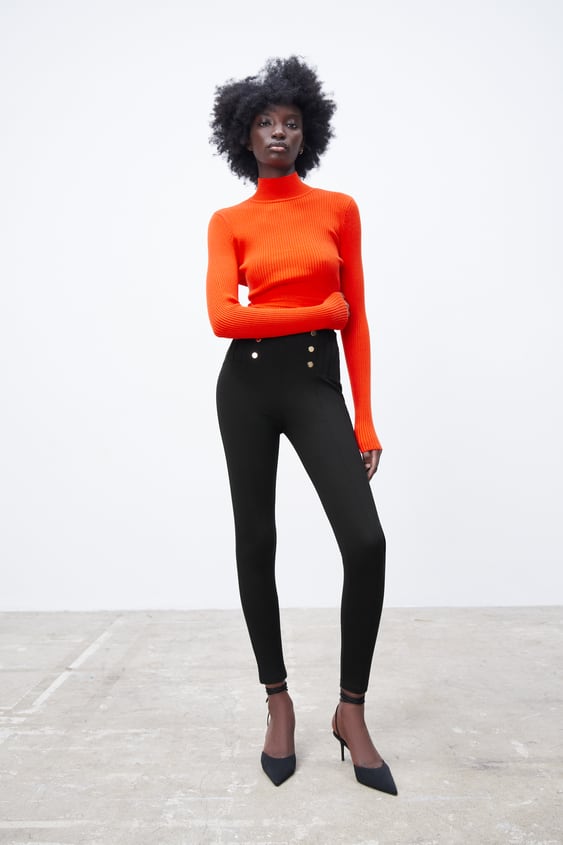 LEGGINGS WITH GOLD BUTTONS
