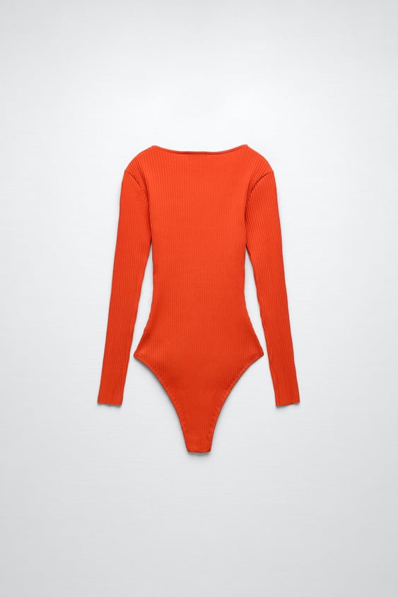 SQUARED NECK RIBBED BODYSUIT