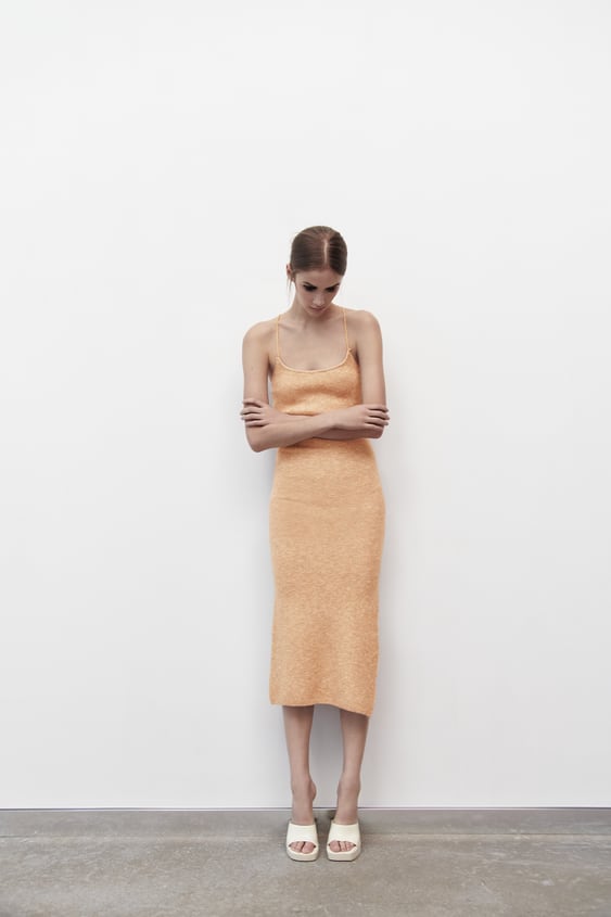 KNIT DRESS WITH CHAINS