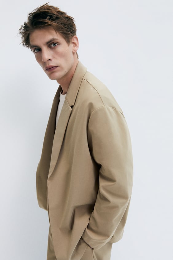 TEXTURED BLAZER