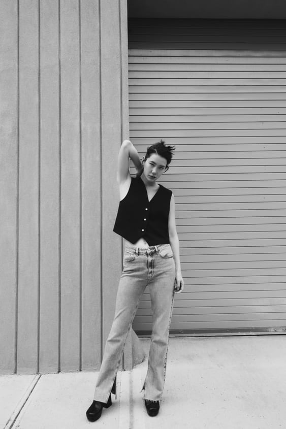PEARL APPLIQU BUTTONED VEST
