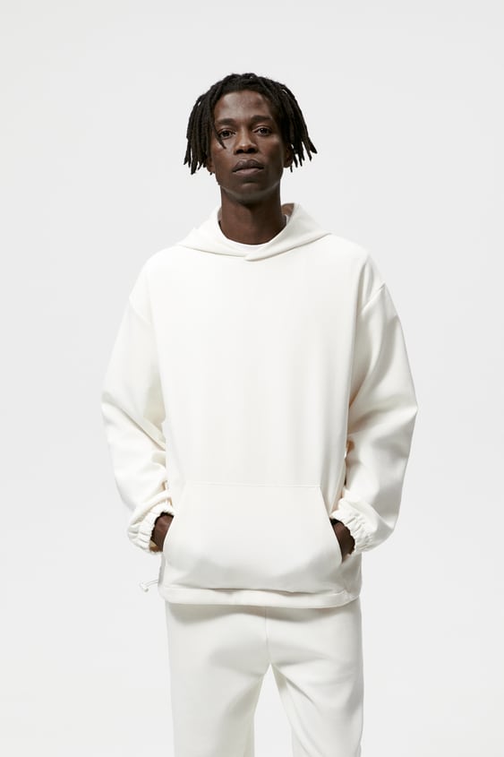 PREMIUM HOODED SWEATSHIRT