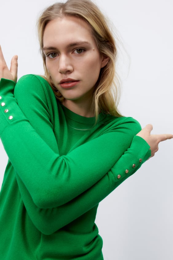 BASIC KNIT SWEATER