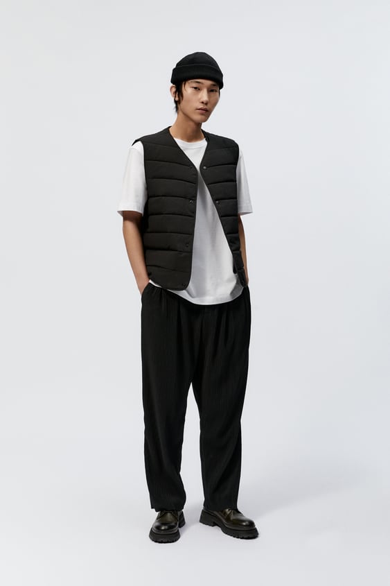PLEATED WIDE FIT PANTS