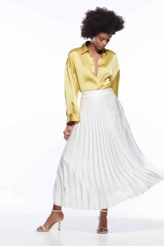PLEATED SATIN EFFECT SKIRT
