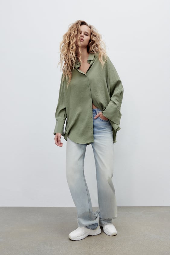 FLOWY OVERSIZED SHIRT