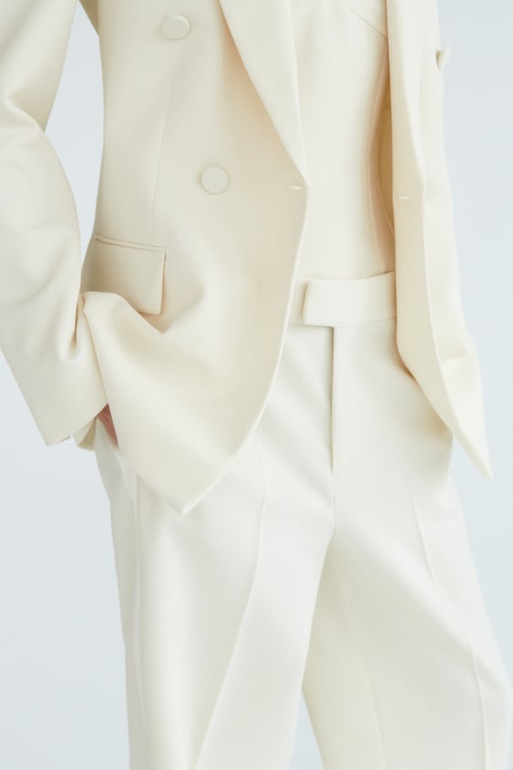 TAILORED DOUBLE BREASTED BLAZER