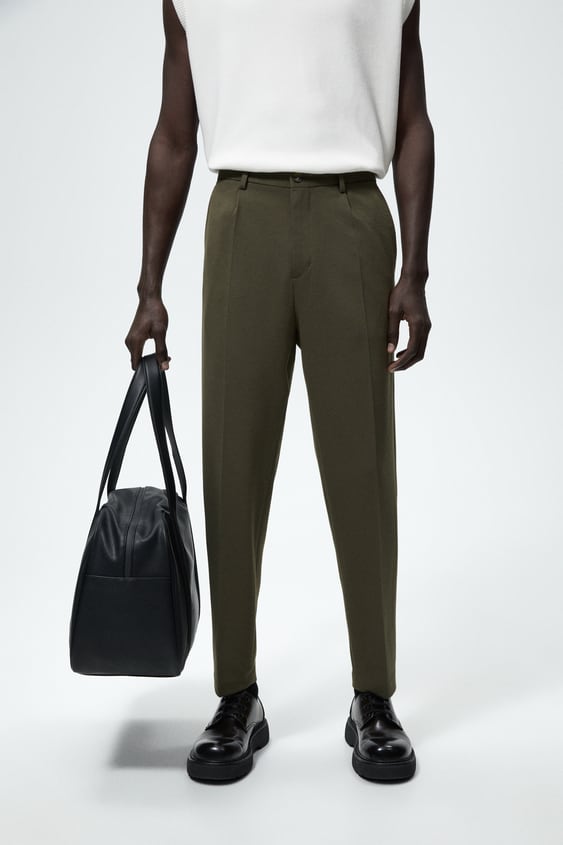 PLEATED STRETCH PANTS
