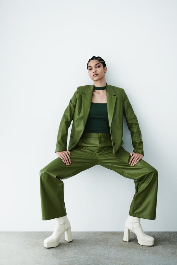 FULL LENGTH FAUX LEATHER PANTS