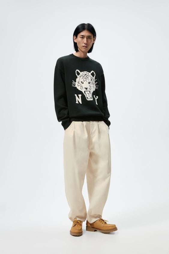 JACQUARD TIGER SWEATER