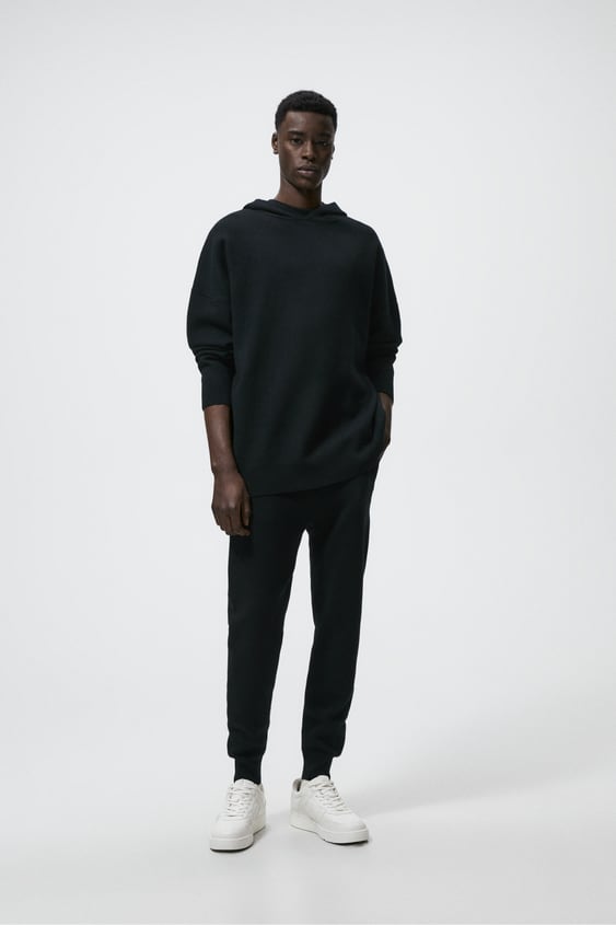 HOODED SET SWEATER