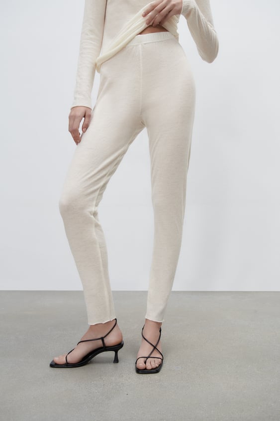 FITTED WOOL PANTS