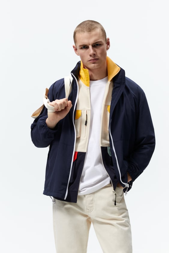 CONTRAST ZIPPERED JACKET