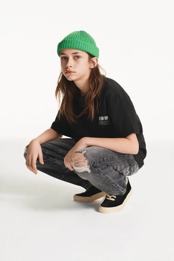 PAINTED AND TORN RELAXED FIT JEANS