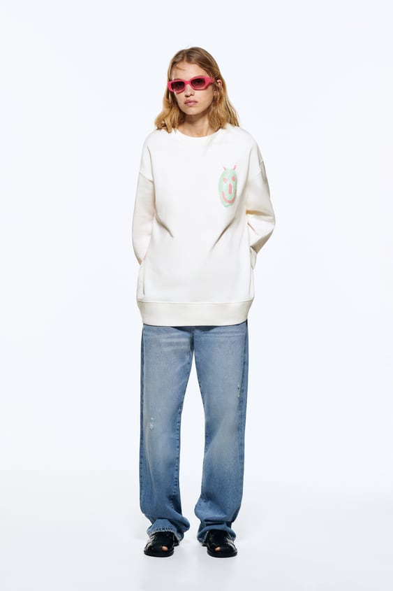 OVERSIZED DRAWING SWEATSHIRT