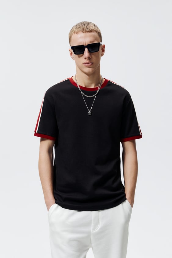 SIDE STRIPE T-SHIRT