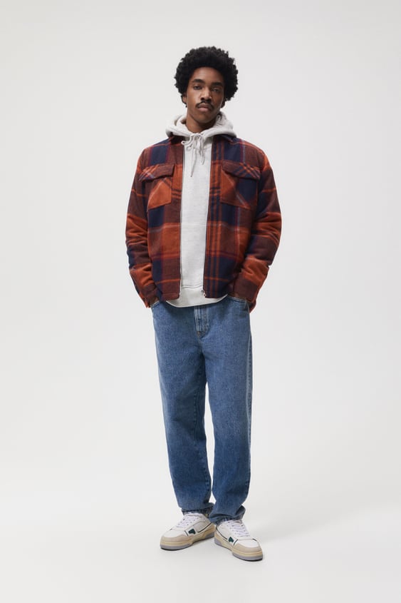 RELAXED FIT JEANS