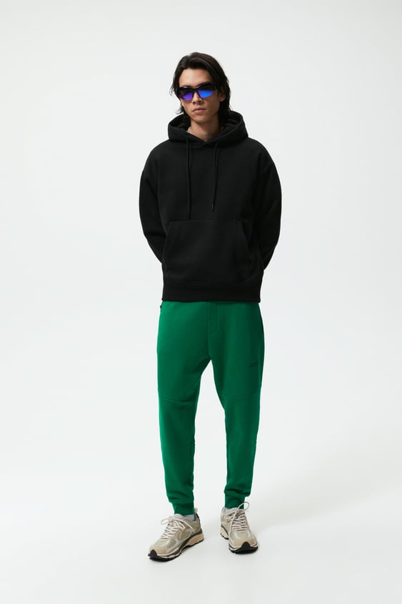 JOGGING PANTS WITH ZIPPERS