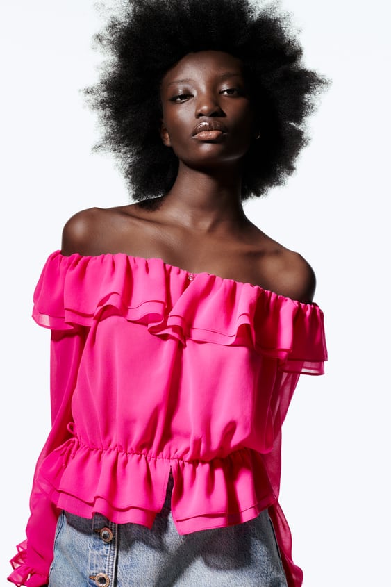 RUFFLED BLOUSE