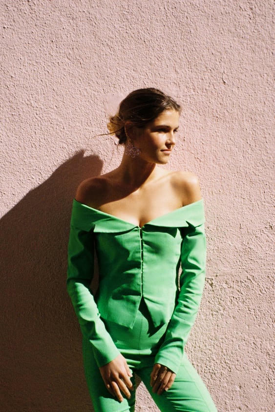 FITTED CROP BLAZER