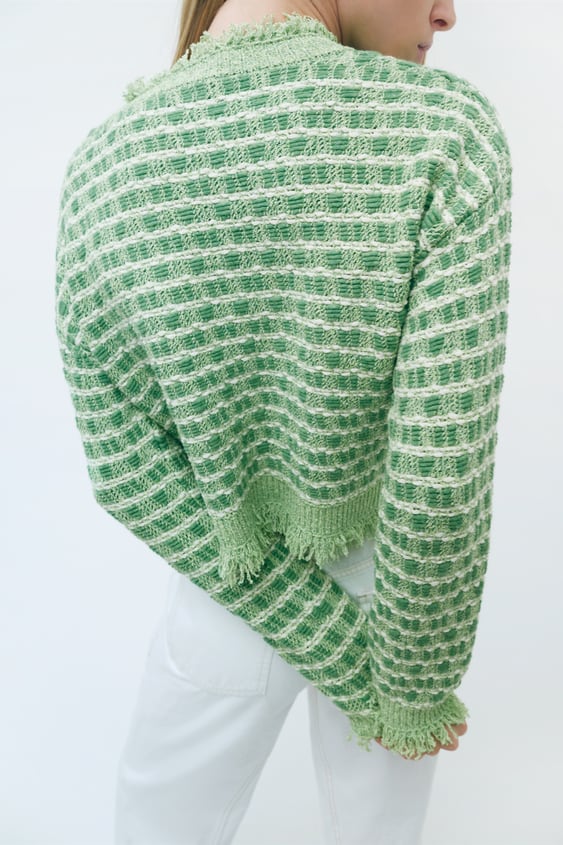 FRAYED KNIT SWEATER