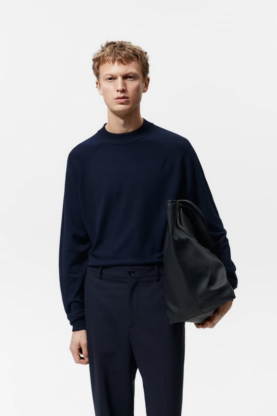 MOCK NECK SWEATER