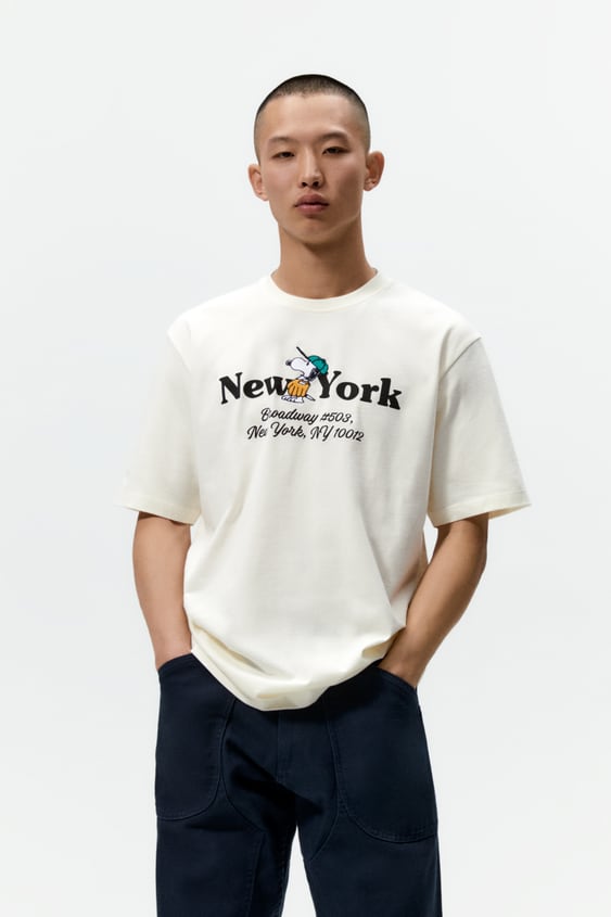 SNOOPY PEANUTS EMBROIDERED T-SHIRT