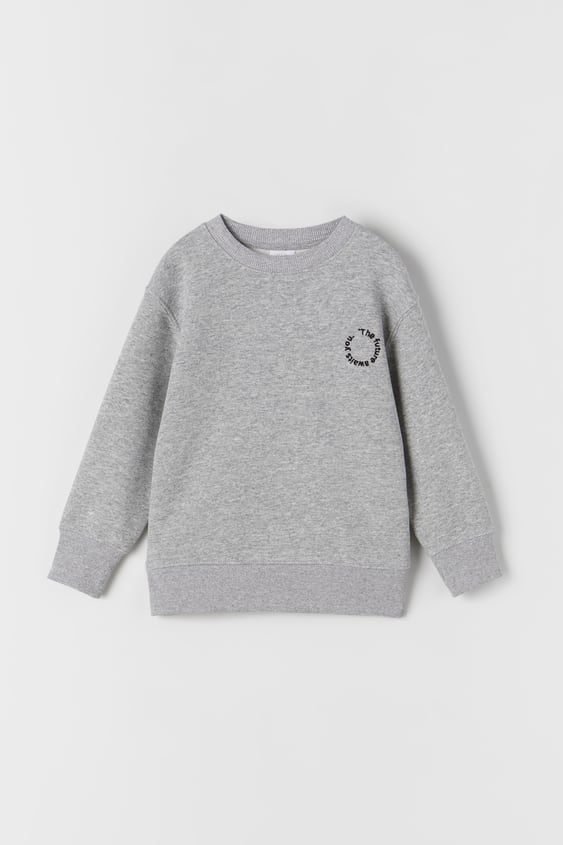 EMBROIDERED SWEATSHIRT
