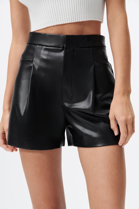 FAUX LEATHER SHORTS