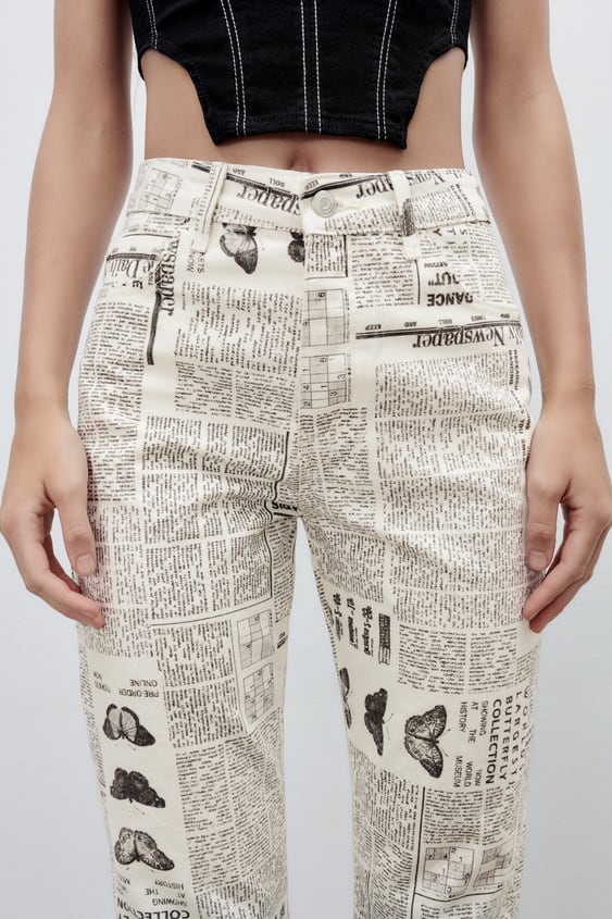 PRINTED STRAIGHT LEG JEANS