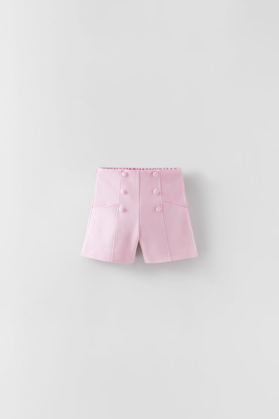 SHORTS WITH BUTTONS