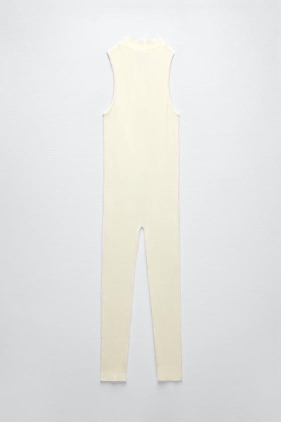 SEAMLESS HALTER NECK JUMPSUIT