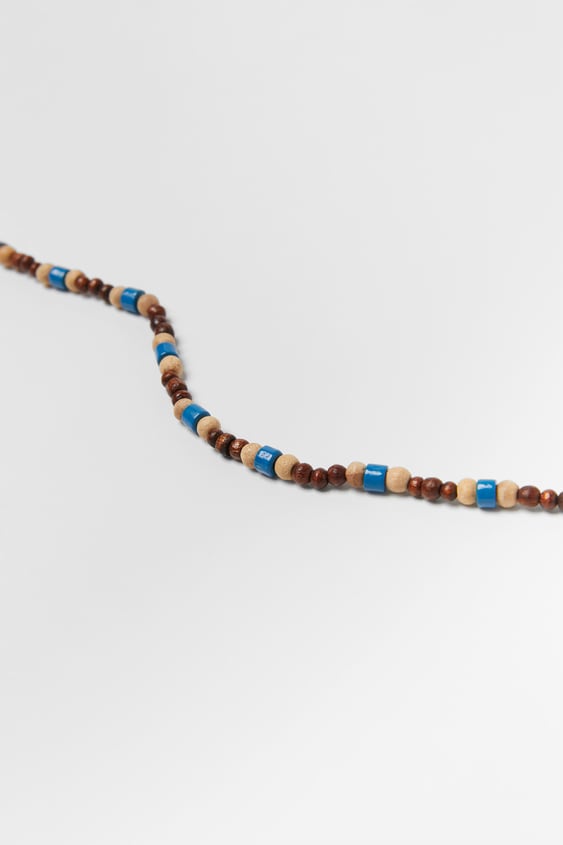 WOOD BEAD NECKLACE