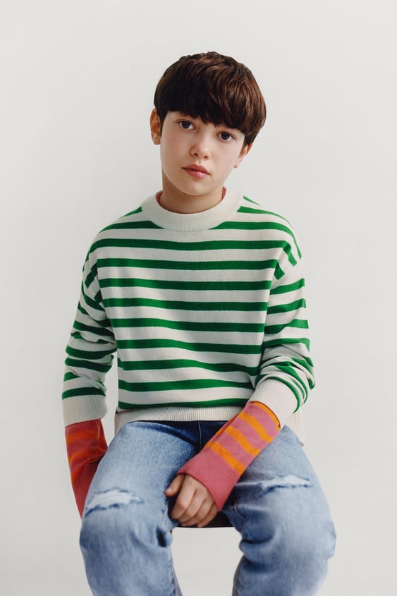 STRIPED KNIT SWEATER