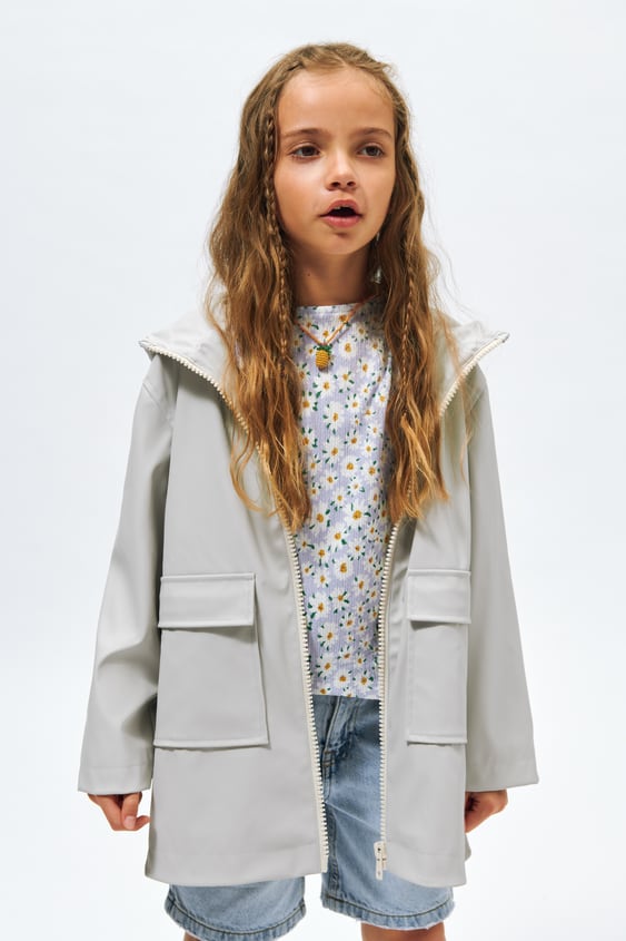 SNAPS RUBBERIZED RAINCOAT