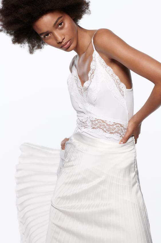LACE TRIM STRETCH BODYSUIT