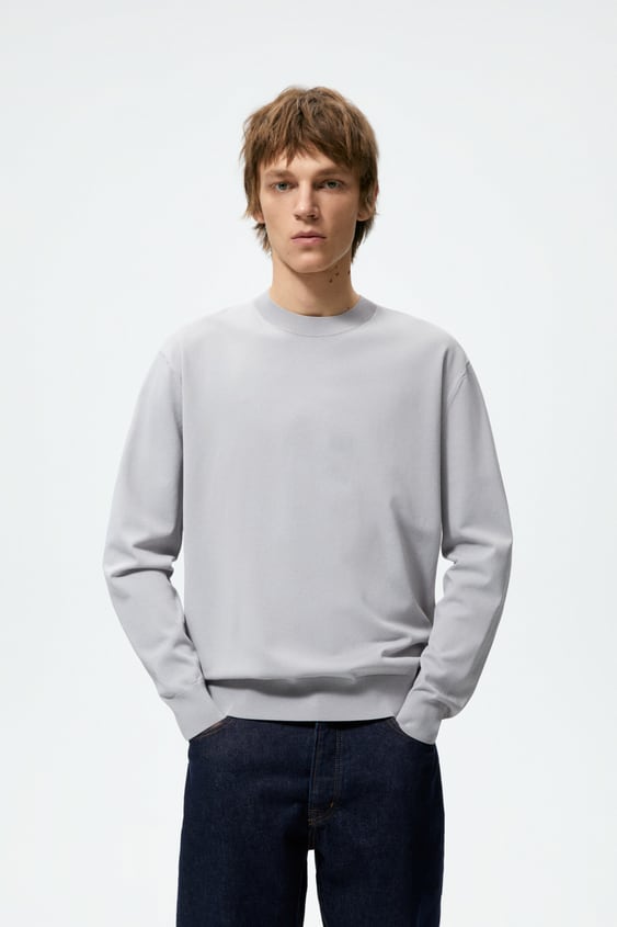BASIC SWEATER