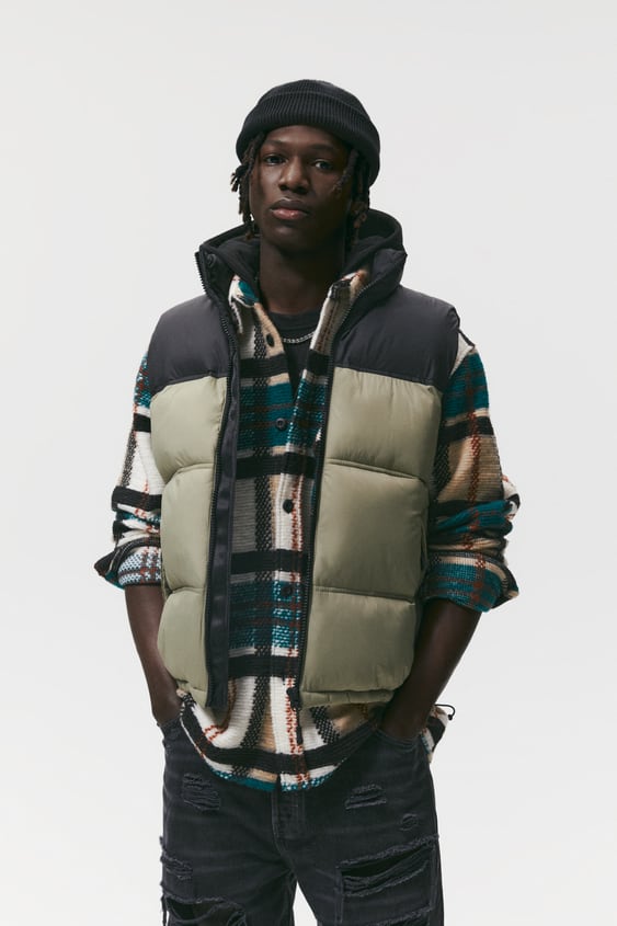 CONTRASTING PADDED VEST