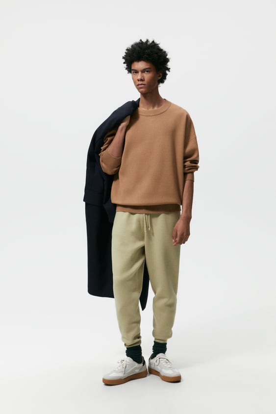 SET SWEATER