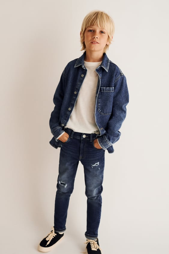 DESTROYED SKINNY JEANS