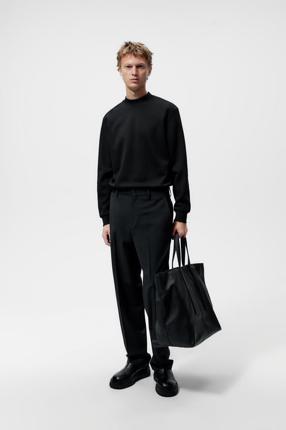 MOCK NECK SWEATSHIRT