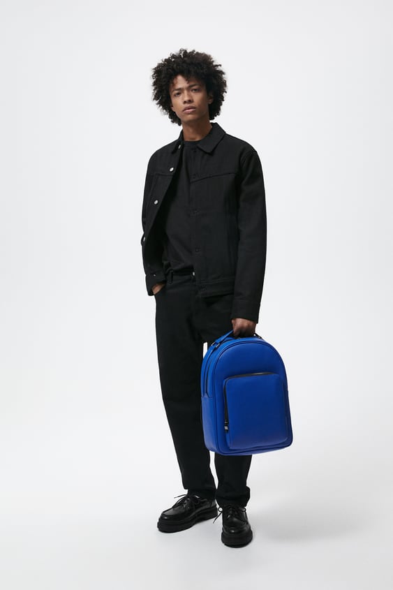 SOLID COLOR BACKPACK WITH GRAINY FINISH