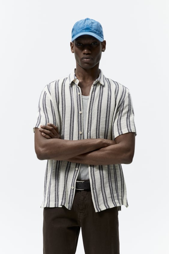 TEXTURED STRIPED SHIRT