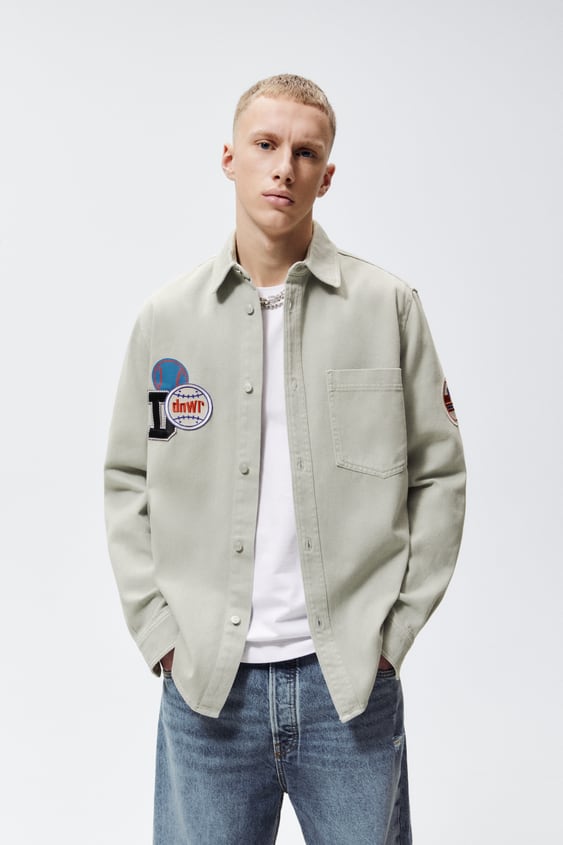 PRINTED OVERSHIRT WITH PATCHES