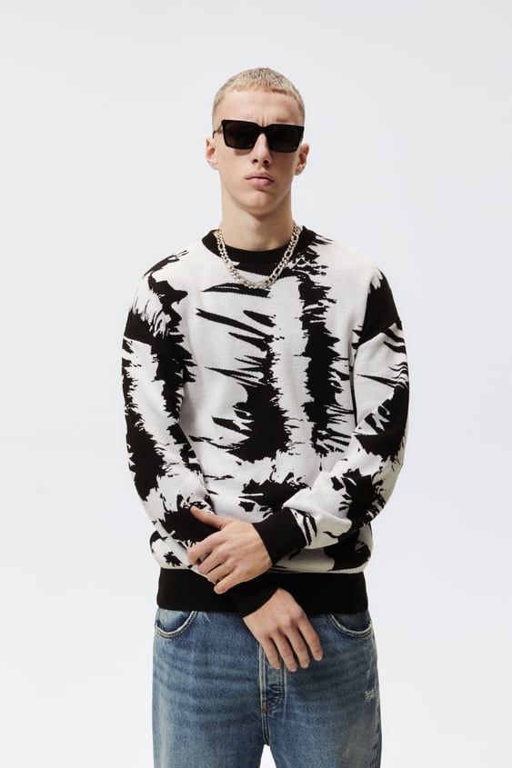 ABSTRACT JACQUARD SWEATER